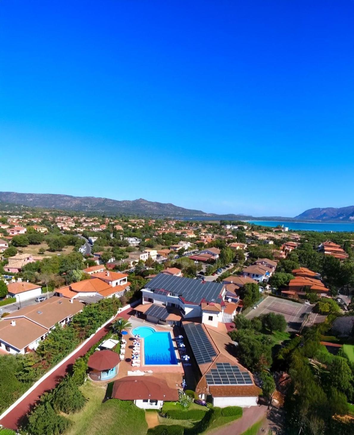 فندق Zeta Club San Teodoro Le Rose المظهر الخارجي الصورة